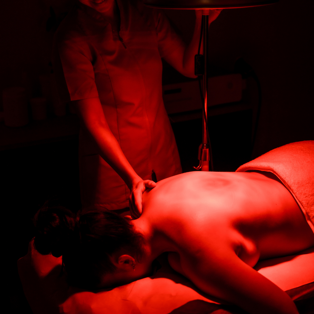 Boost Your Glow: Combining Red Light Therapy with Spa Treatments for Maximum Skin Benefits